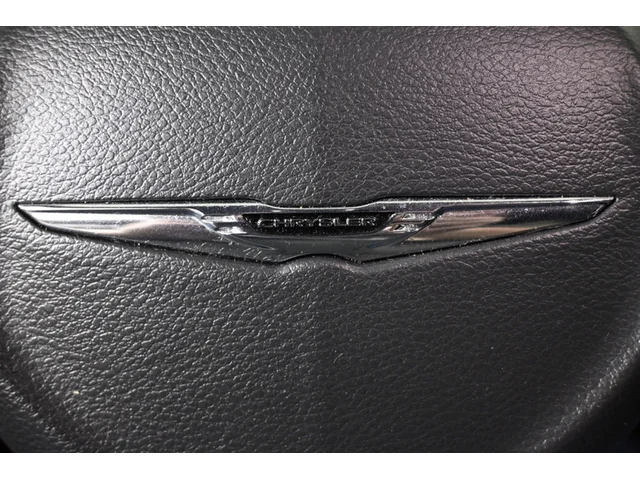 SEMINUEVOS CHRYSLER Pacifica a Estados en autogozo