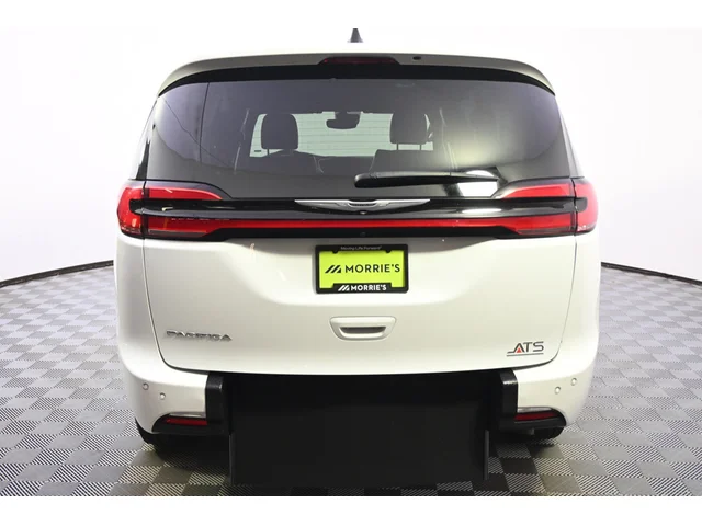 SEMINUEVOS CHRYSLER Pacifica a Estados en autogozo