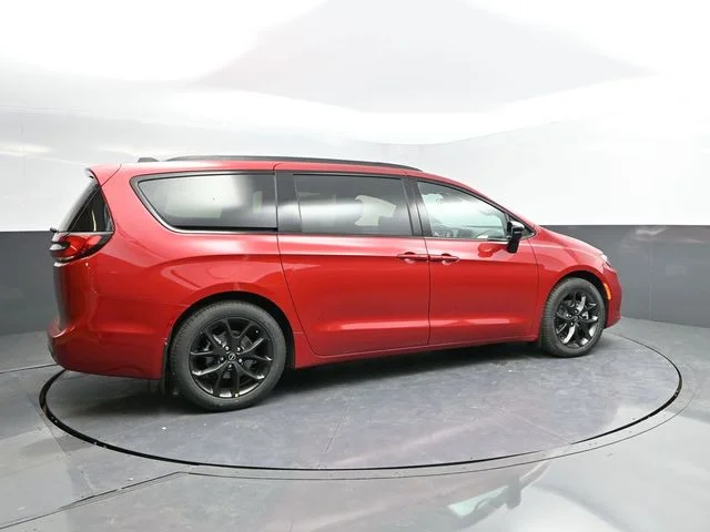 Nuevos CHRYSLER PACIFICA à Estados chez autogozo