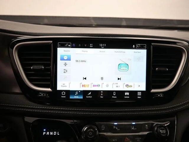 Nuevos CHRYSLER PACIFICA à Estados chez autogozo