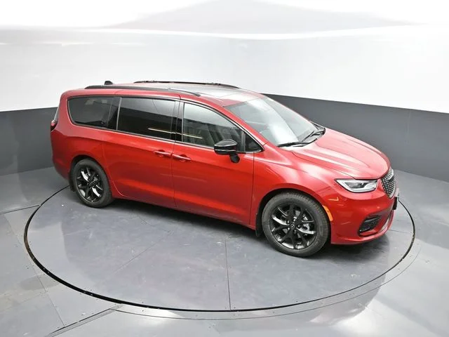 Nuevos CHRYSLER PACIFICA à Estados chez autogozo