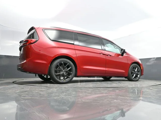Nuevos CHRYSLER PACIFICA à Estados chez autogozo
