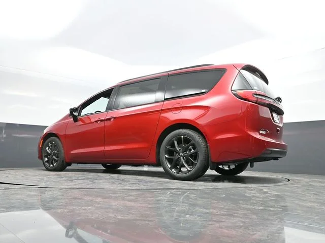 Nuevos CHRYSLER PACIFICA à Estados chez autogozo
