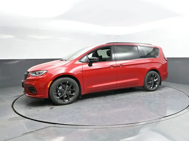 Nuevos CHRYSLER PACIFICA à Estados chez autogozo
