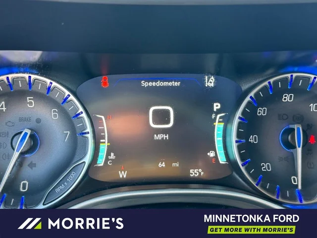 SEMINUEVOS CHRYSLER Pacifica a Estados en autogozo