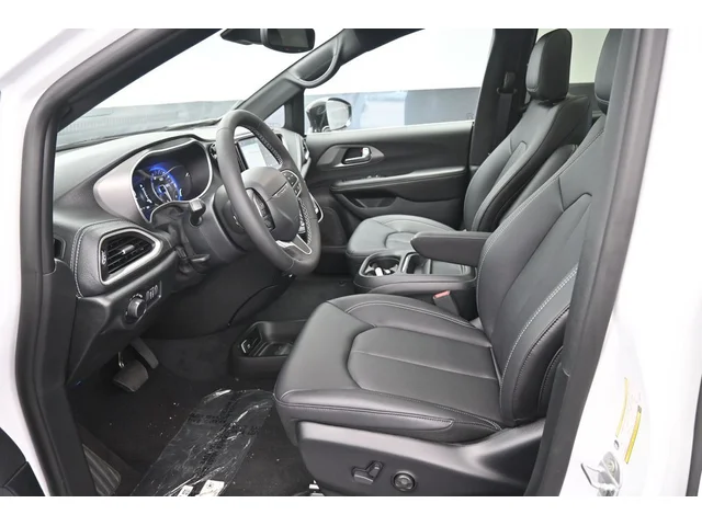 Nuevos CHRYSLER PACIFICA à Estados chez autogozo