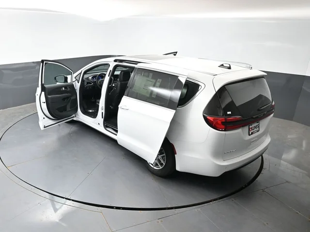 Nuevos CHRYSLER PACIFICA à Estados chez autogozo