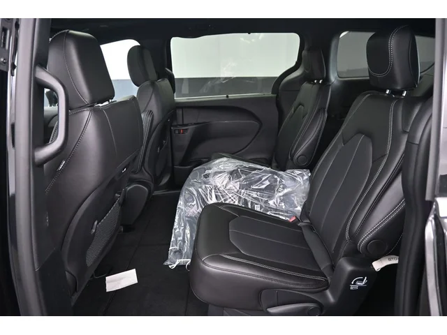 Nuevos CHRYSLER PACIFICA à Estados chez autogozo