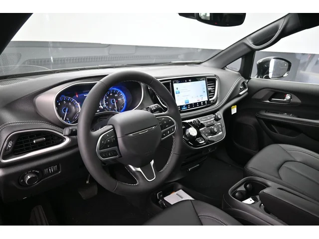 Nuevos CHRYSLER PACIFICA à Estados chez autogozo