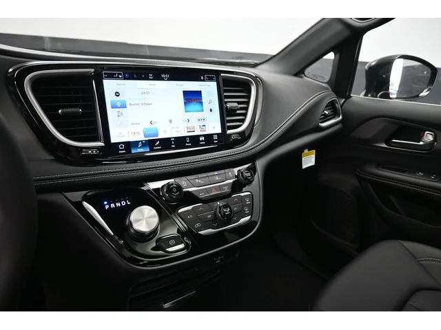 Nuevos CHRYSLER PACIFICA à Estados chez autogozo