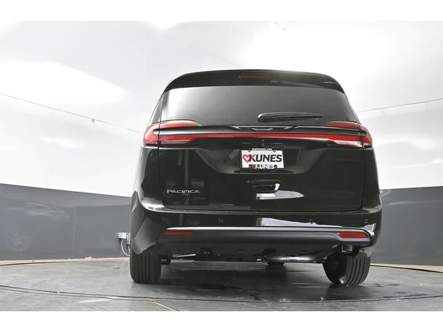 Nuevos CHRYSLER PACIFICA à Estados chez autogozo