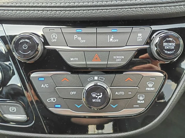 Nuevos CHRYSLER PACIFICA à Estados chez autogozo