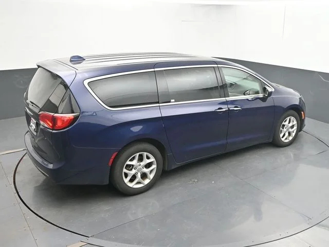 SEMINUEVOS CHRYSLER Pacifica a Estados en autogozo