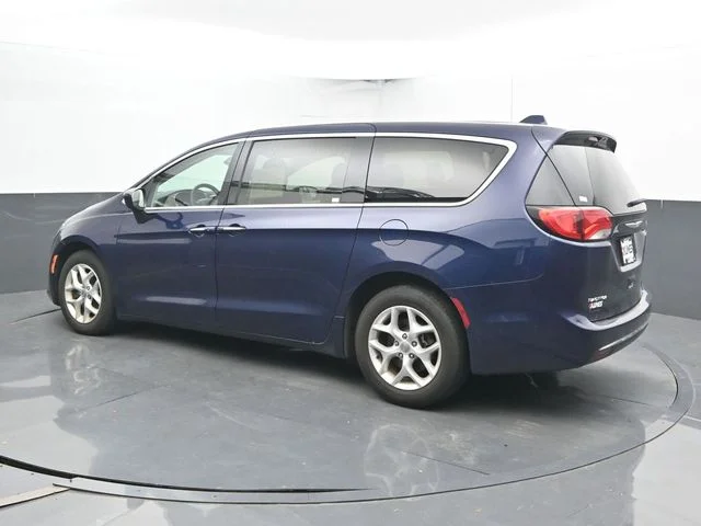 SEMINUEVOS CHRYSLER Pacifica a Estados en autogozo