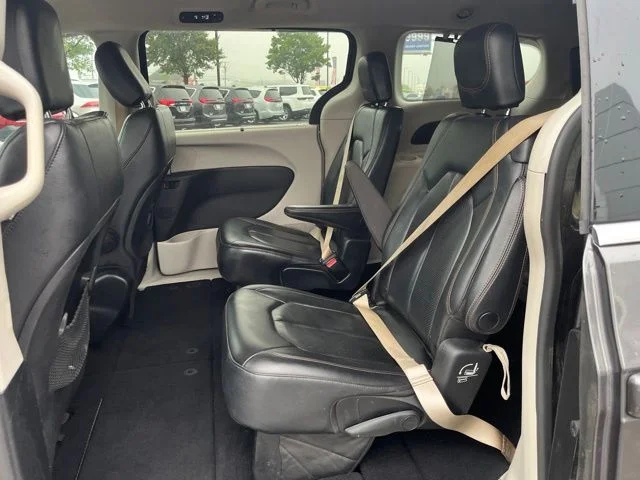 SEMINUEVOS CHRYSLER Pacifica a Estados en autogozo