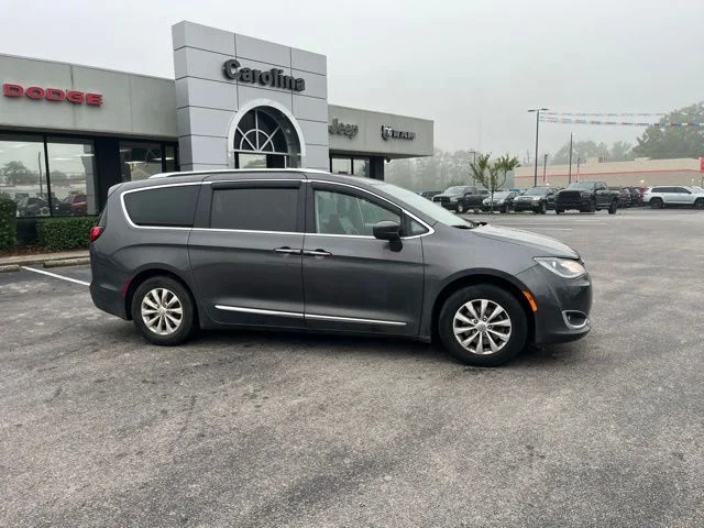 SEMINUEVOS CHRYSLER Pacifica a Estados en autogozo