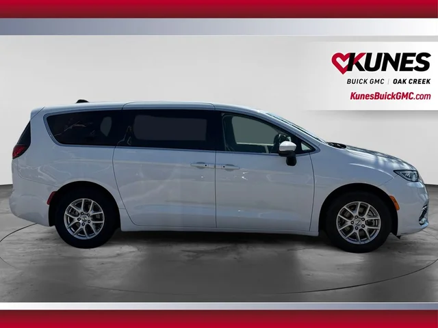 SEMINUEVOS CHRYSLER Pacifica a Estados en autogozo