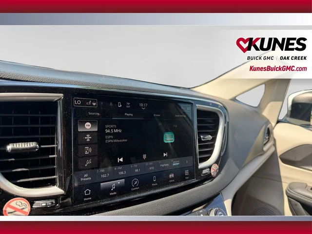 SEMINUEVOS CHRYSLER Pacifica a Estados en autogozo