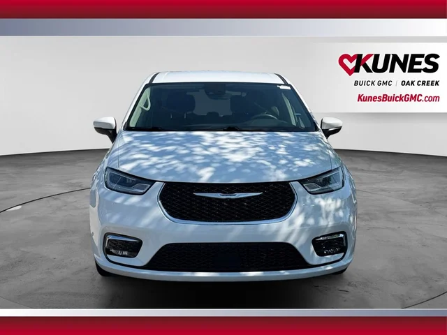 SEMINUEVOS CHRYSLER Pacifica a Estados en autogozo