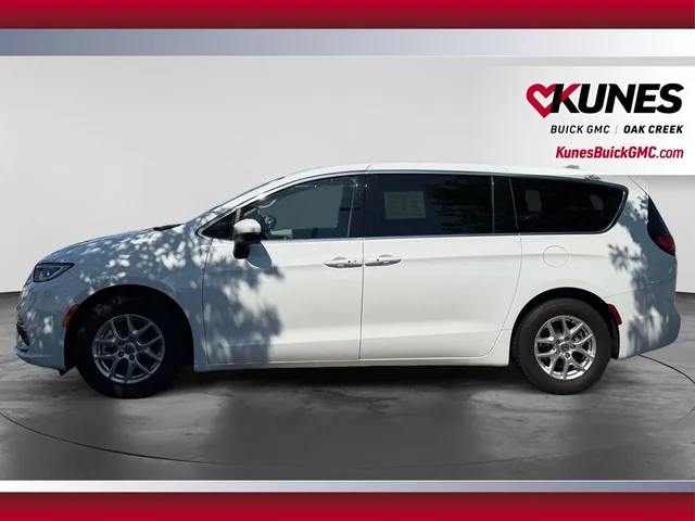 SEMINUEVOS CHRYSLER Pacifica a Estados en autogozo