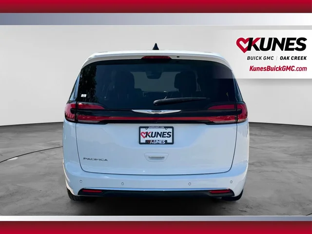 SEMINUEVOS CHRYSLER Pacifica a Estados en autogozo