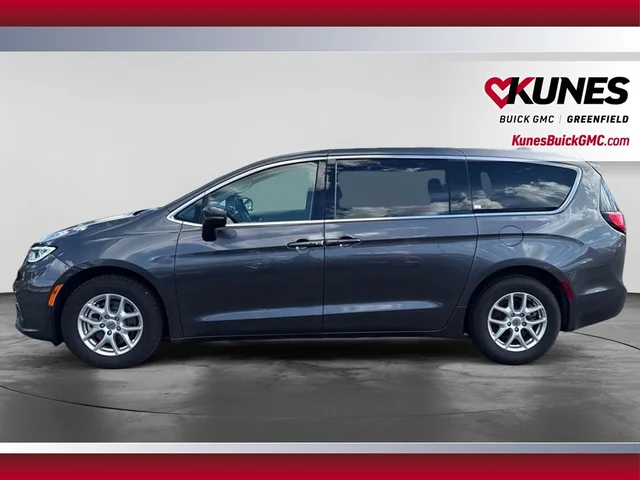 SEMINUEVOS CHRYSLER Pacifica a Estados en autogozo
