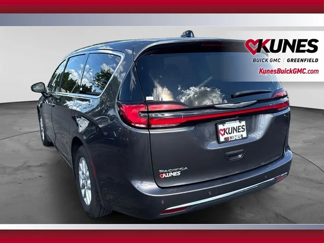 SEMINUEVOS CHRYSLER Pacifica a Estados en autogozo