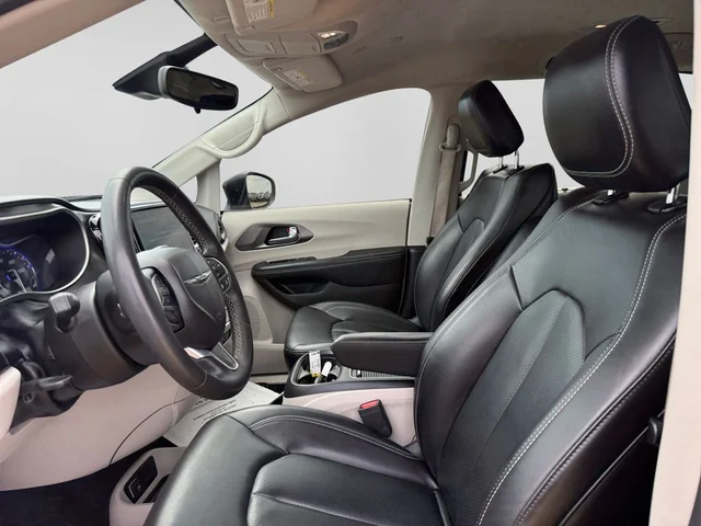 SEMINUEVOS CHRYSLER Pacifica a Estados en autogozo