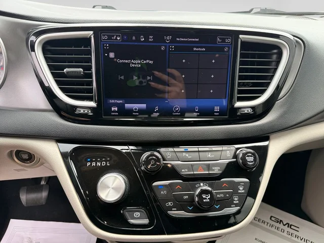 SEMINUEVOS CHRYSLER Pacifica a Estados en autogozo