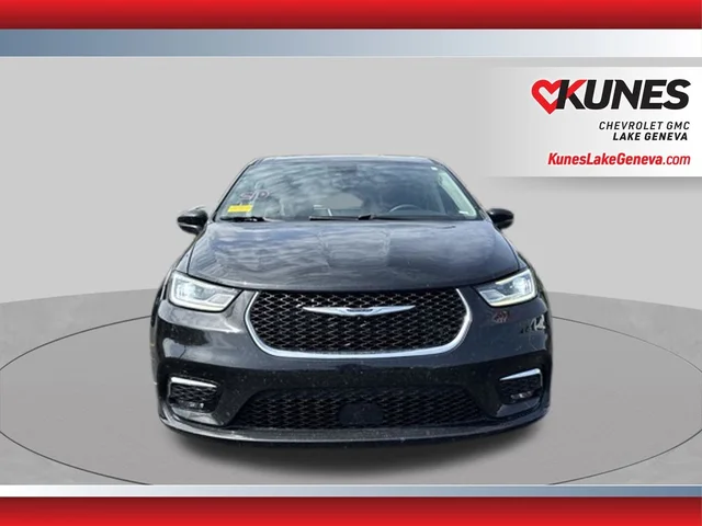 SEMINUEVOS CHRYSLER Pacifica a Estados en autogozo