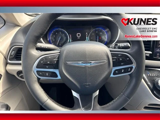 SEMINUEVOS CHRYSLER Pacifica a Estados en autogozo