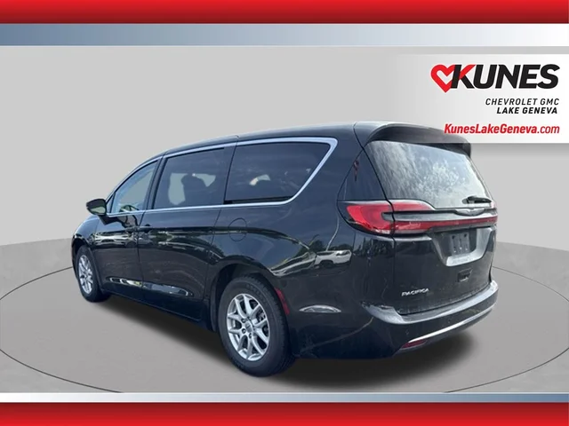 SEMINUEVOS CHRYSLER Pacifica a Estados en autogozo