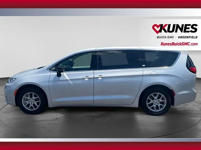 SEMINUEVOS CHRYSLER Pacifica a Estados en autogozo