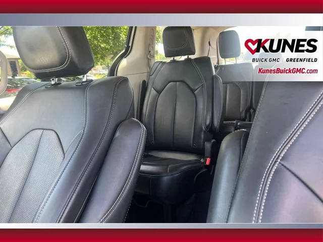 SEMINUEVOS CHRYSLER Pacifica a Estados en autogozo