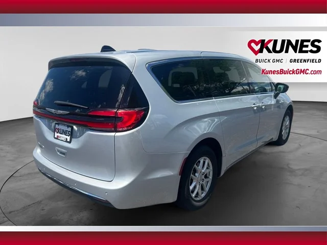 SEMINUEVOS CHRYSLER Pacifica a Estados en autogozo