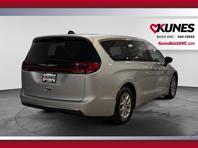 SEMINUEVOS CHRYSLER Pacifica a Estados en autogozo