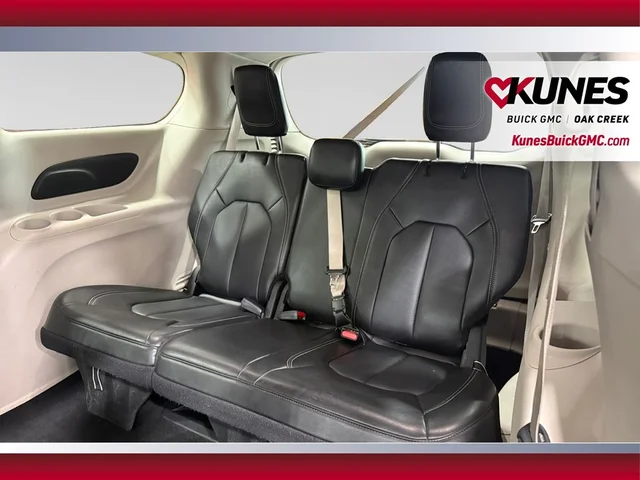 SEMINUEVOS CHRYSLER Pacifica a Estados en autogozo