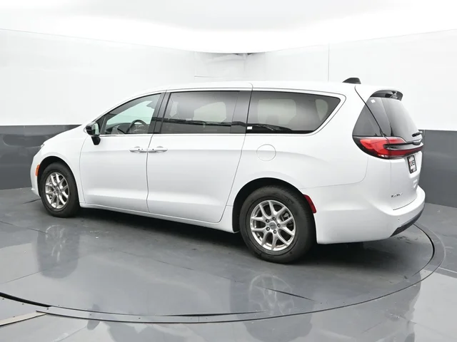 SEMINUEVOS CHRYSLER Pacifica a Estados en autogozo