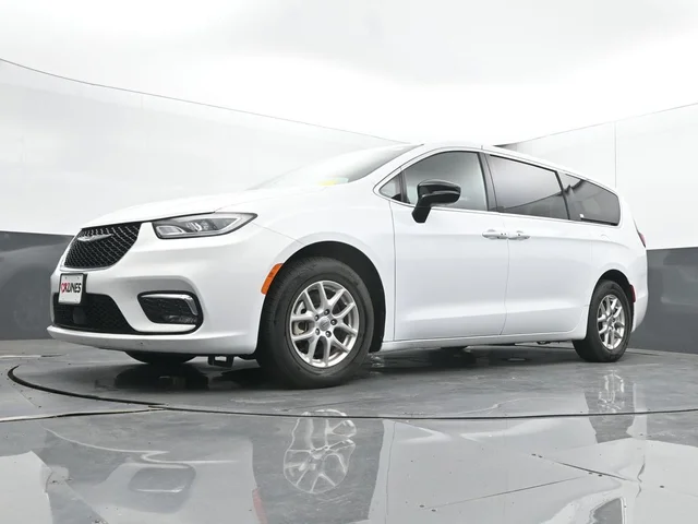 SEMINUEVOS CHRYSLER Pacifica a Estados en autogozo