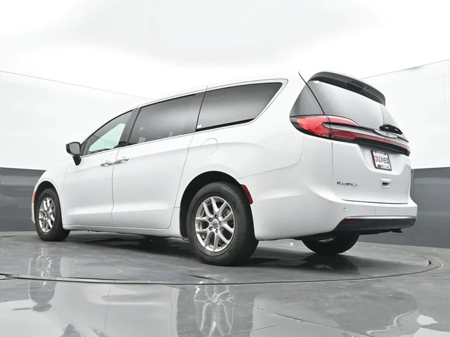 SEMINUEVOS CHRYSLER Pacifica a Estados en autogozo