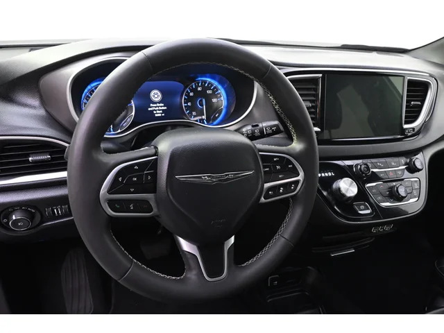 SEMINUEVOS CHRYSLER Pacifica a Estados en autogozo