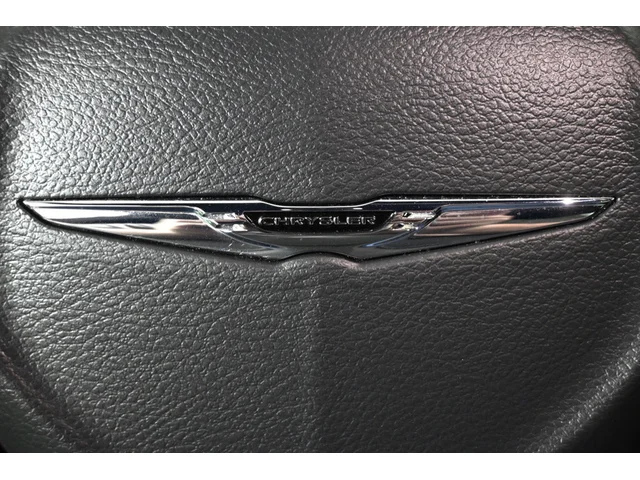 SEMINUEVOS CHRYSLER Pacifica a Estados en autogozo