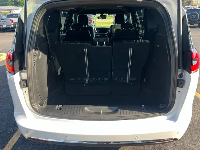 Nuevos CHRYSLER PACIFICA à Estados chez autogozo
