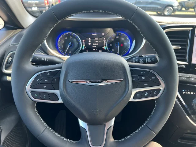 Nuevos CHRYSLER PACIFICA à Estados chez autogozo