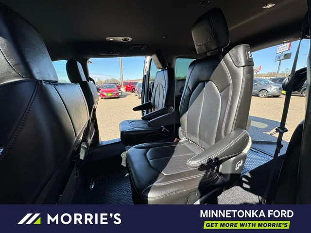 SEMINUEVOS CHRYSLER Pacifica a Estados en autogozo