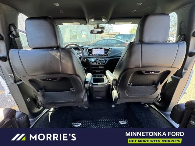 SEMINUEVOS CHRYSLER Pacifica a Estados en autogozo