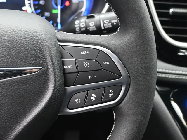 Nuevos CHRYSLER PACIFICA à Estados chez autogozo