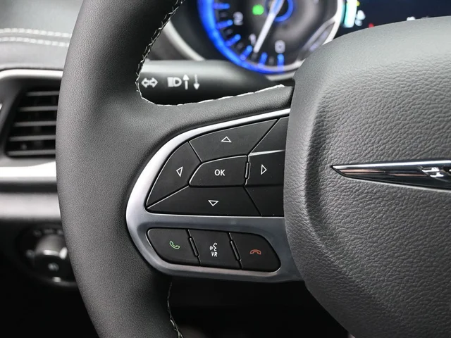 Nuevos CHRYSLER PACIFICA à Estados chez autogozo