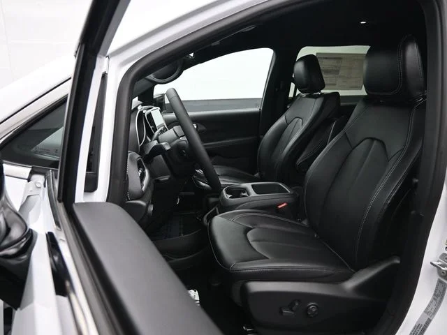 Nuevos CHRYSLER PACIFICA à Estados chez autogozo