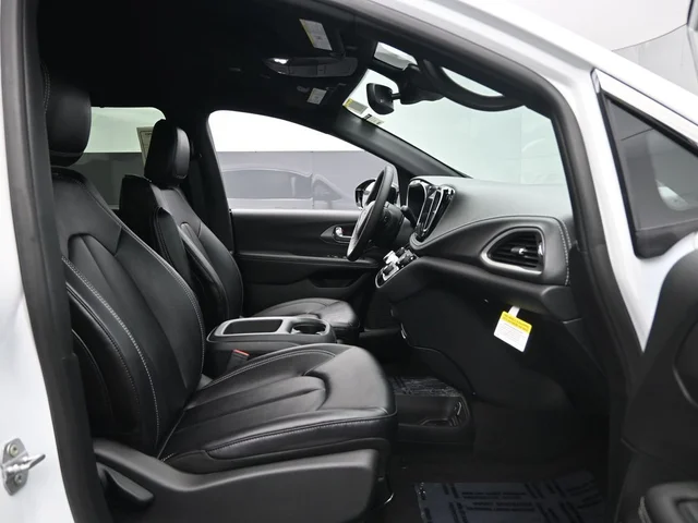 Nuevos CHRYSLER PACIFICA à Estados chez autogozo